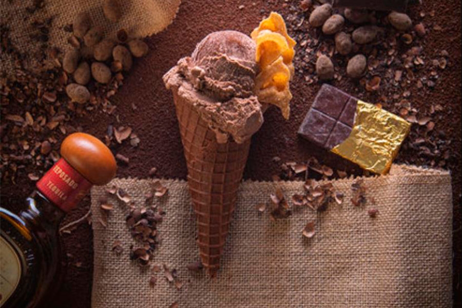 Gelatoscopio amplía carta y clientela con helados alcohólicos