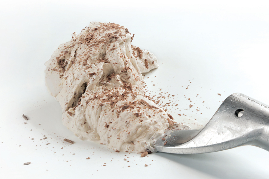 Stracciatella de Cashel Blue con escamas de chocolate LOT Stracciatella de Cashel Blue con escamas de chocolate LOT