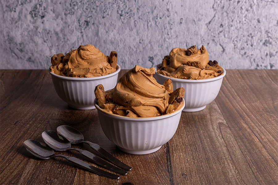 Helado y café, la combinación de Afadhya para el invierno