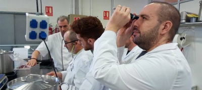 Imagen de El curso de iniciación a la heladería de Enrique Coloma y Pablo Galiana, de nuevo en Anhcea