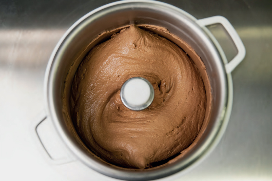 La algarroba en heladería: valor nutricional, sabor y trucos de utilización