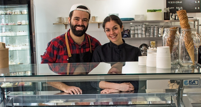 Unico, la heladería de Lyon con una vitrina que cambia cada día